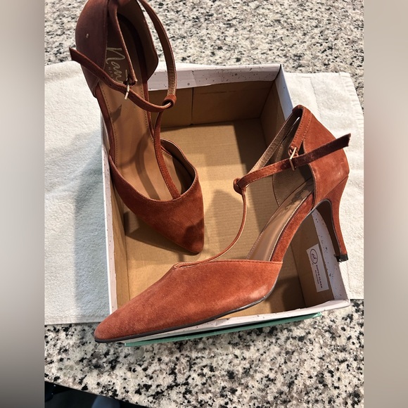 Nanette Lepore Rust Suede Heels - Picture 2 of 7